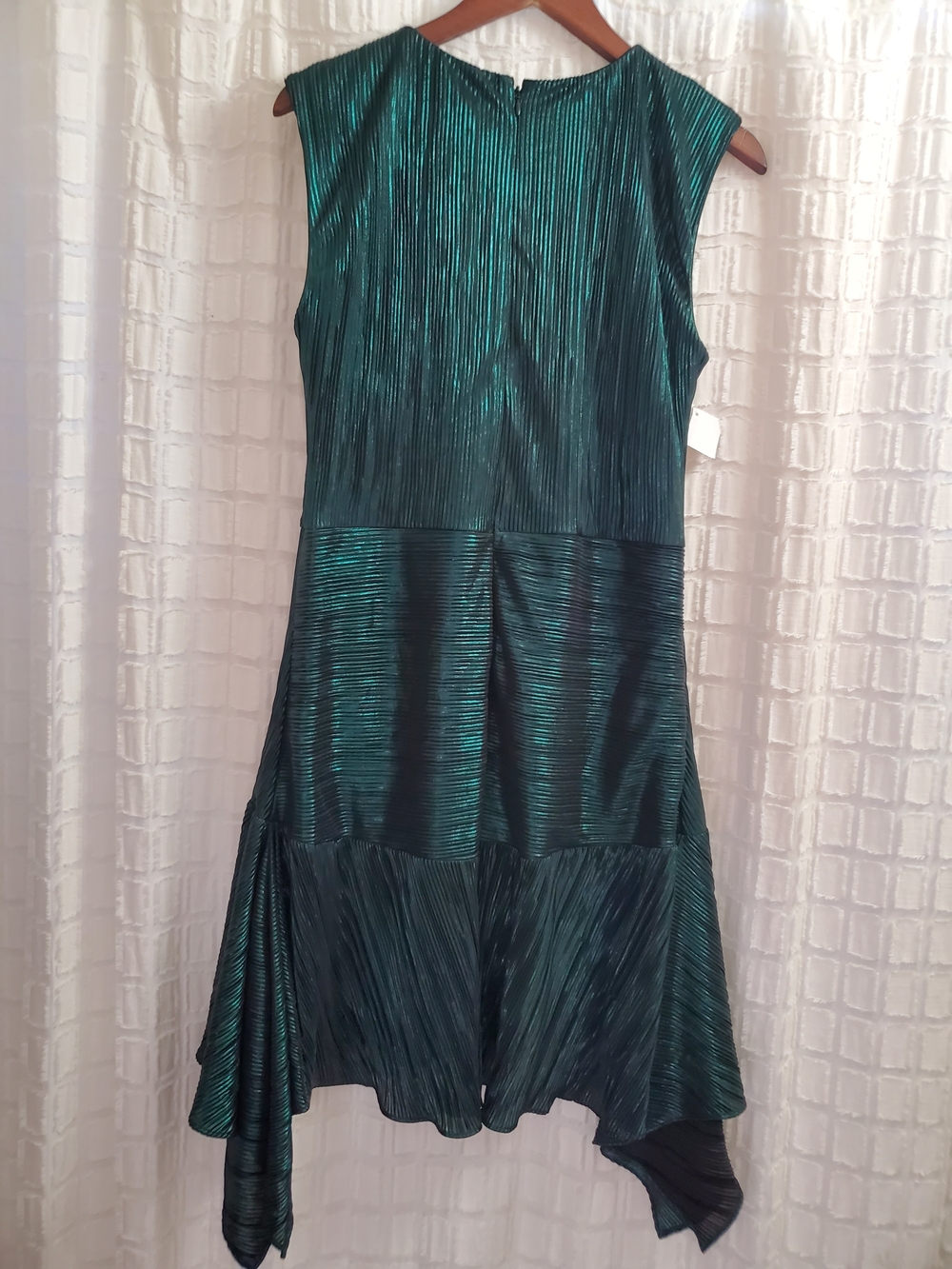 DKNY Emerald Green Metallic Ruched Handkerchief Hem Dress - Picture 11 of 12